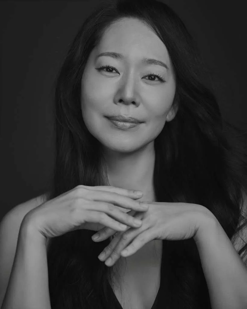 Hyunsoo Lee, portrait